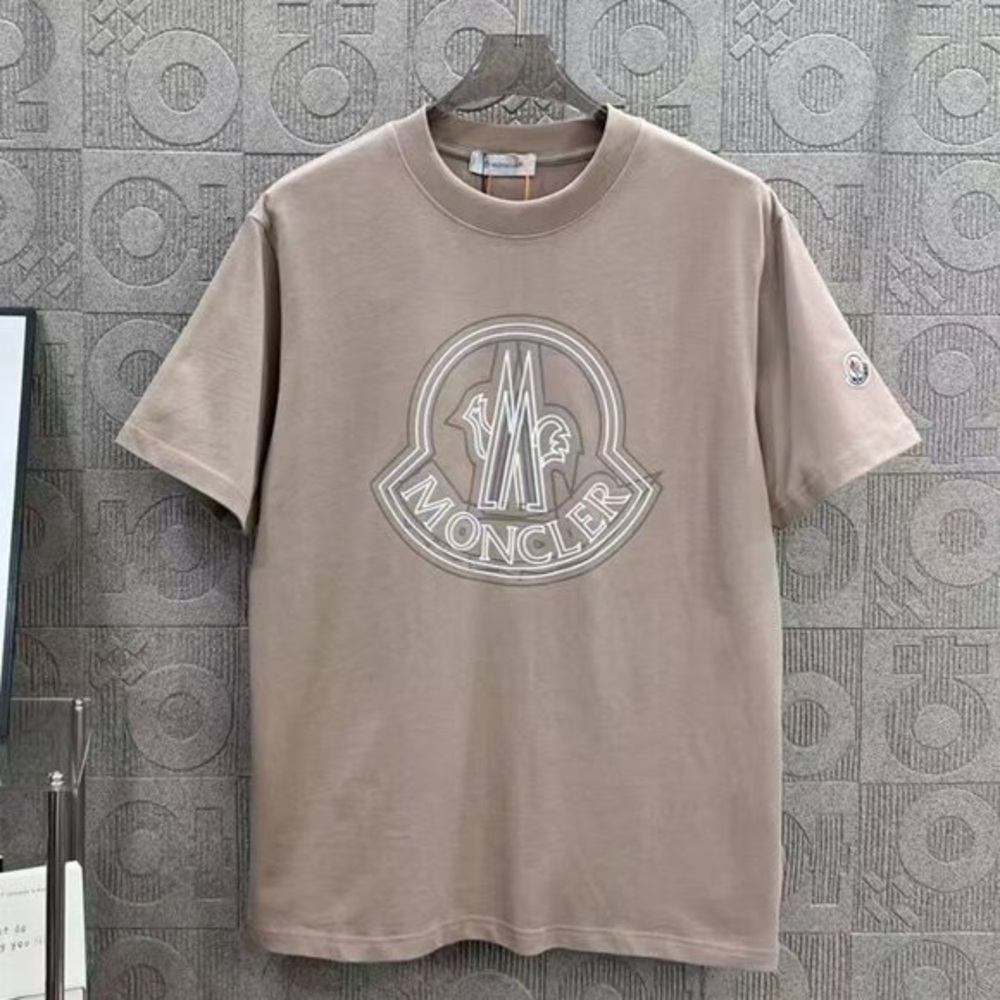 Brand new Moncler short-sleeve printed with letters